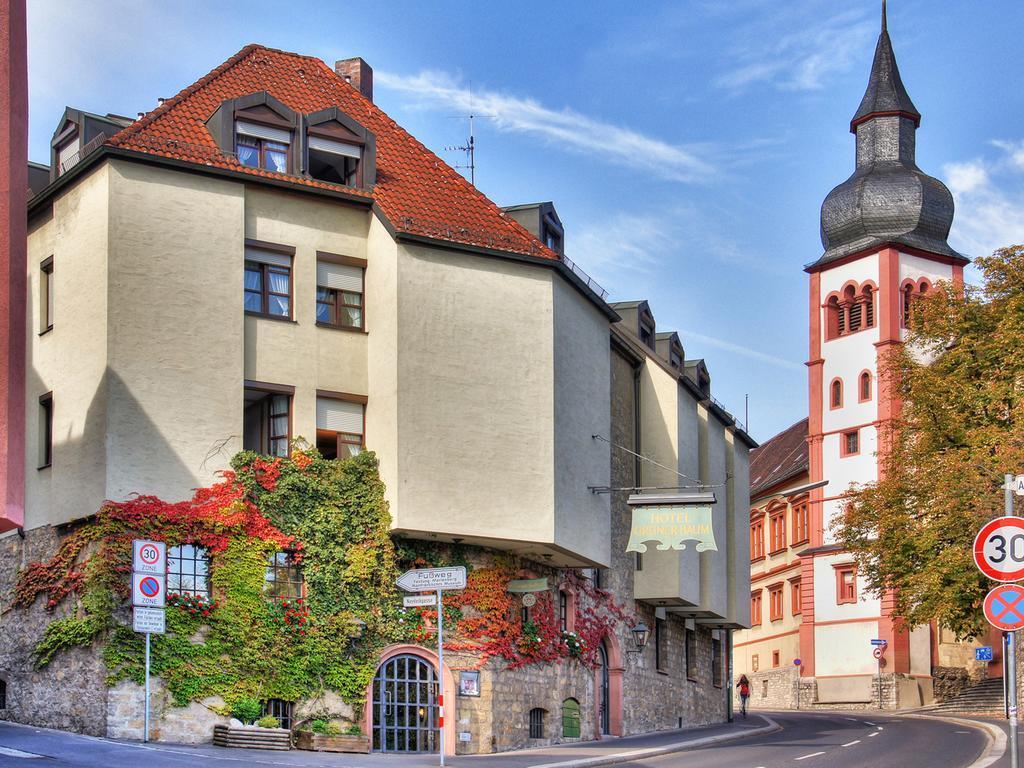 Hotel Grüner Baum Wurzburgo Exterior foto